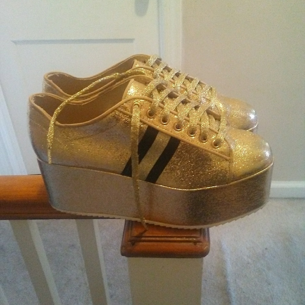 Platform shoes - Picture 3 of 3